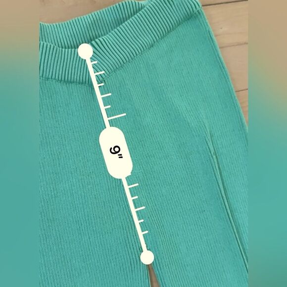 SER.O.YA Lux Ribbed High Rise V Waist Flare Pants in Green XS NWOT - Picture 11 of 14